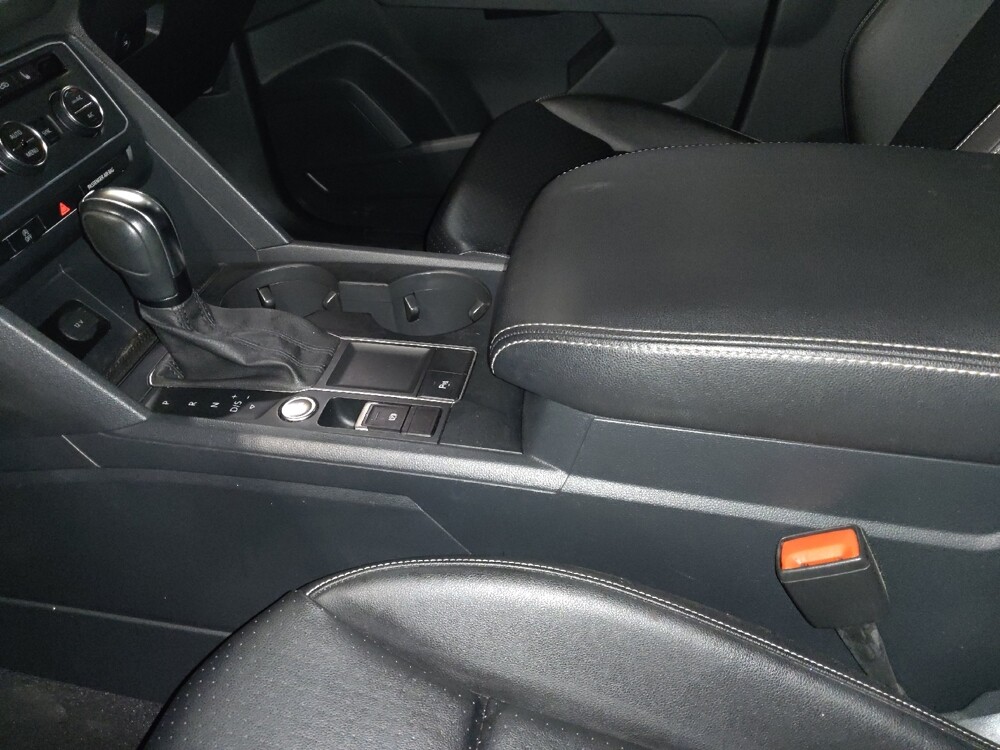 2020 Volkswagen Atlas in Gainesville, FL 32609 - 18130315 26