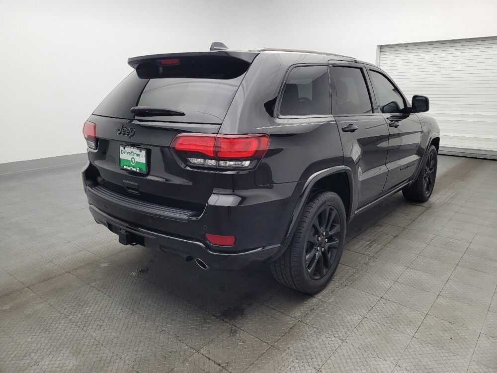 2020 Jeep Grand Cherokee in Gainesville, FL 32609 - 18130316 9