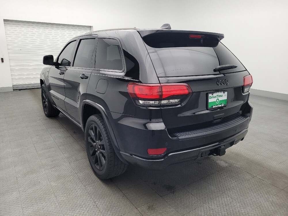 2020 Jeep Grand Cherokee in Gainesville, FL 32609 - 18130316 5