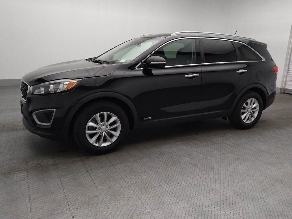 2017 Kia Sorento in Gainesville, FL 32609 - 18130317 2