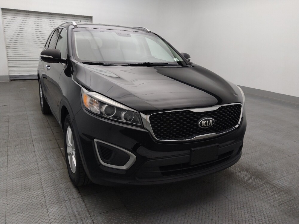 2017 Kia Sorento in Gainesville, FL 32609 - 18130317 14
