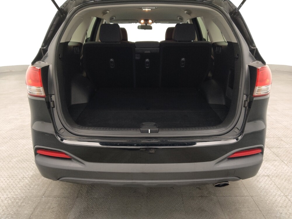 2017 Kia Sorento in Gainesville, FL 32609 - 18130317 29