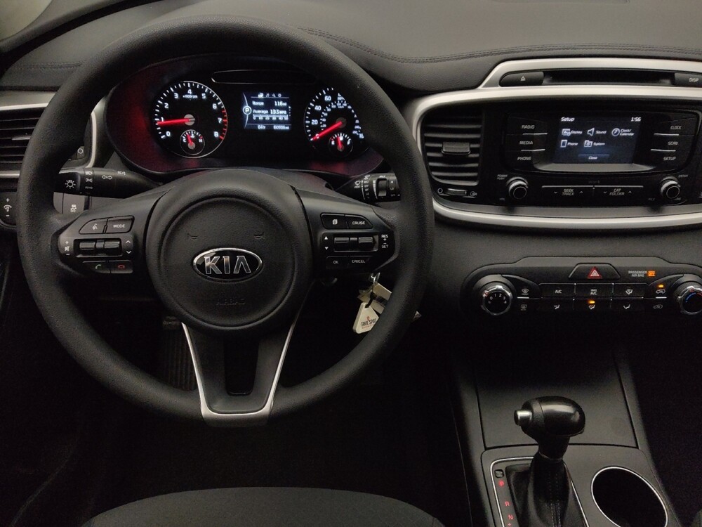 2017 Kia Sorento in Gainesville, FL 32609 - 18130317 22