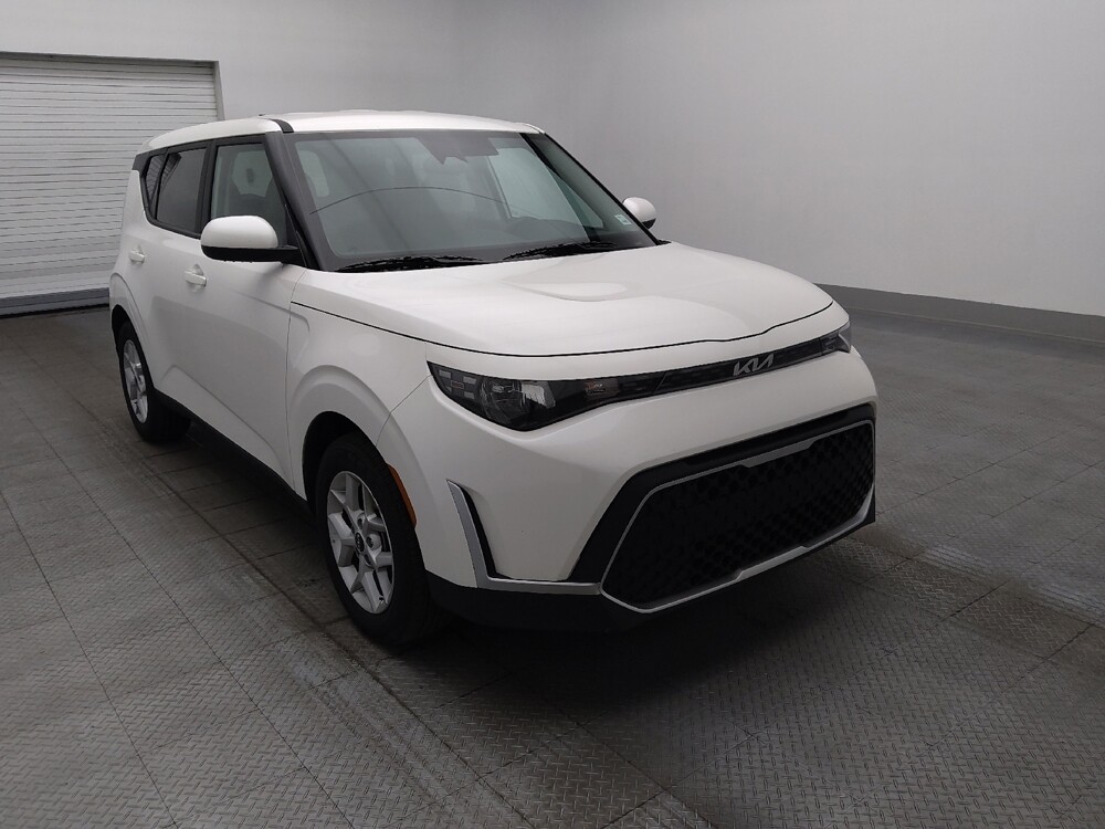 2025 Kia Soul in Gainesville, FL 32609 - 18130321 14