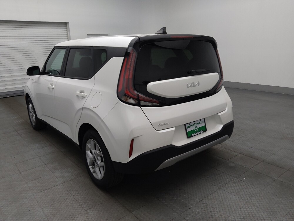 2025 Kia Soul in Gainesville, FL 32609 - 18130321 5