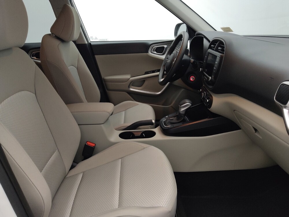 2025 Kia Soul in Gainesville, FL 32609 - 18130321 21