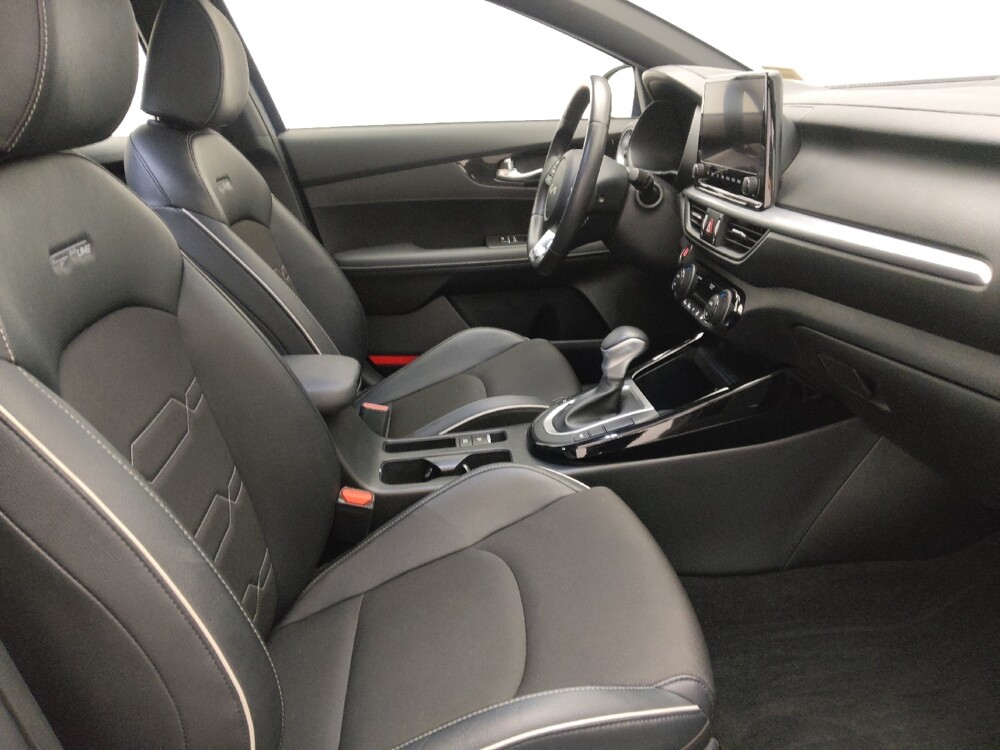 2024 Kia Forte in Lauderdale Lakes, FL 33313 - 18130331 21