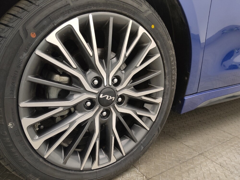 2024 Kia Forte in Lauderdale Lakes, FL 33313 - 18130331 31