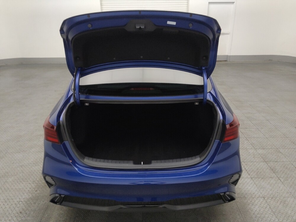 2024 Kia Forte in Lauderdale Lakes, FL 33313 - 18130331 29