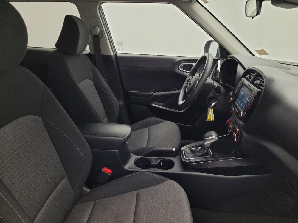 2021 Kia Soul in Charlotte, NC 28273 - 18130334 21