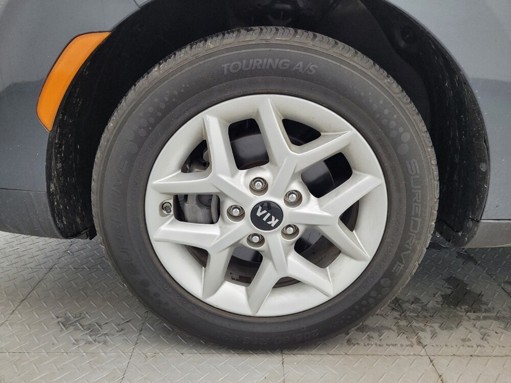 2021 Kia Soul in Charlotte, NC 28273 - 18130334 31