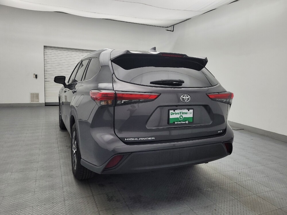 2020 Toyota Highlander in Columbia, SC 29210 - 18130335 6