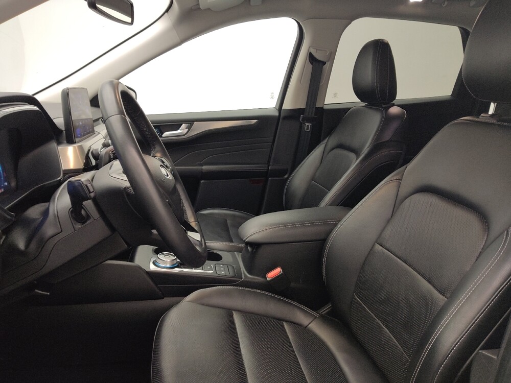 2022 Ford Escape in Gastonia, NC 28056 - 18130340 17