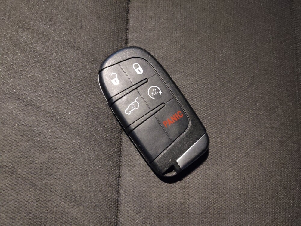 2021 Jeep Grand Cherokee in Columbia, SC 29210 - 18130341 32