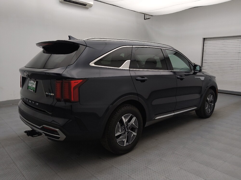 2021 Kia Sorento in Columbia, SC 29210 - 18130342 9