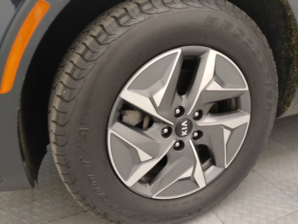 2021 Kia Sorento in Columbia, SC 29210 - 18130342 31