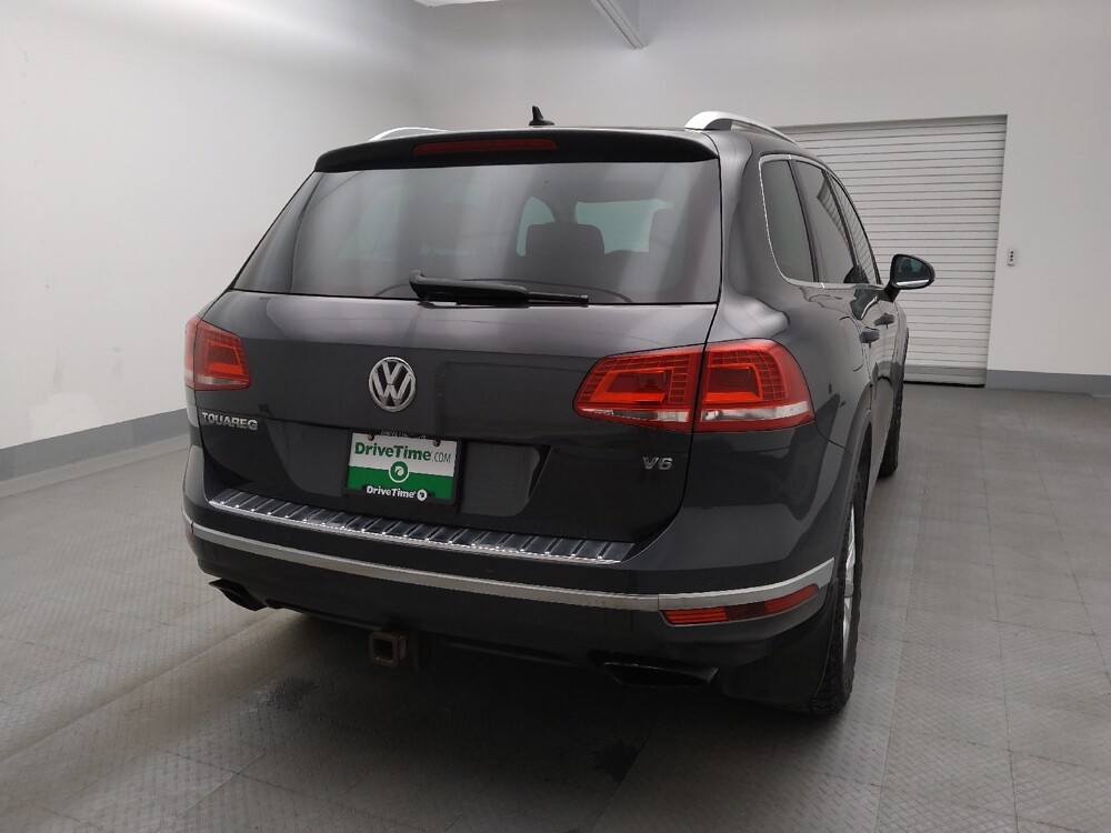 2016 Volkswagen Touareg in Denver, CO 80012 - 18130348 7