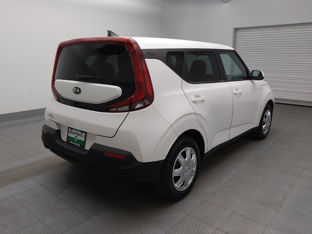2021 Kia Soul in Denver, CO 80012 - 18130349 9