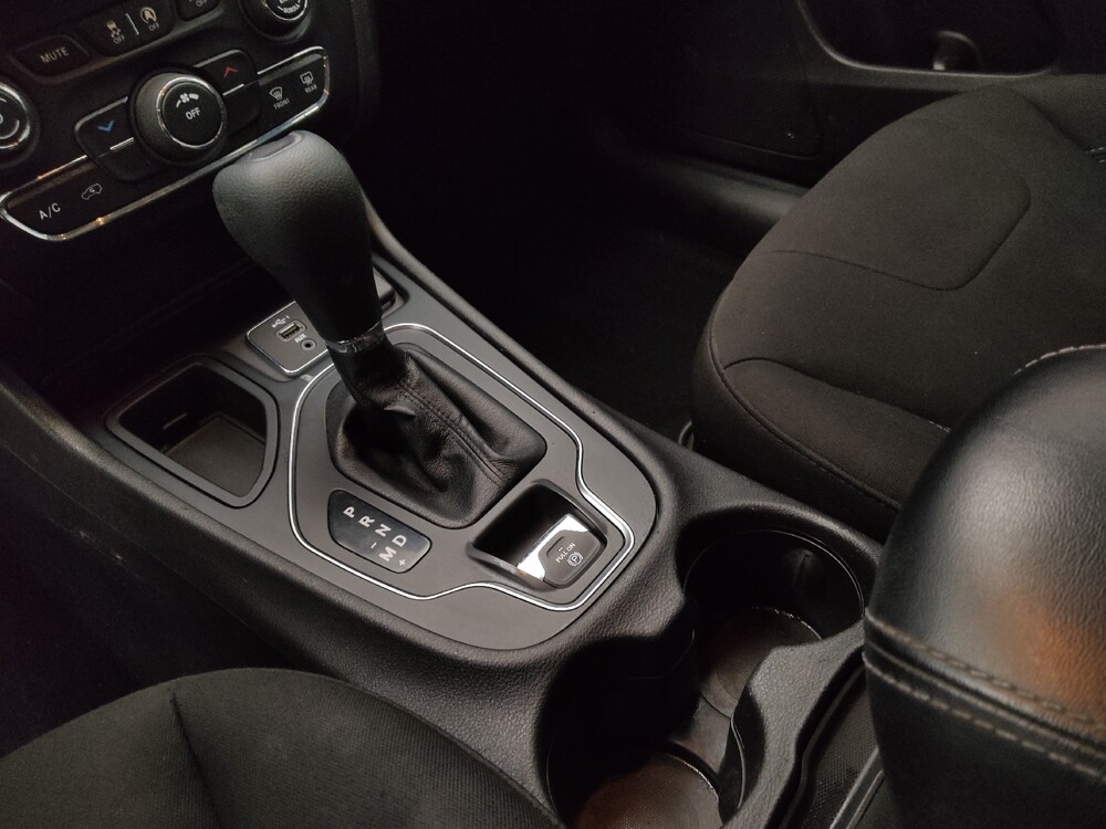 2021 Jeep Cherokee in Denver, CO 80012 - 18130350 26