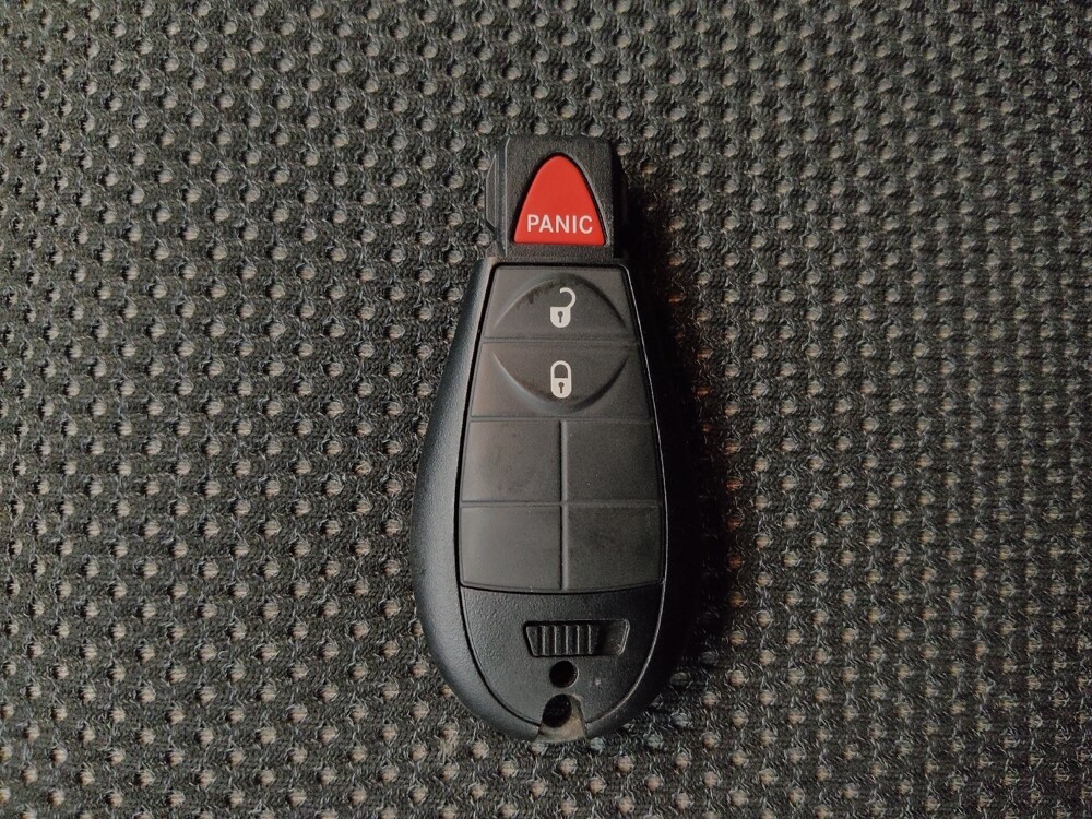 2021 Jeep Cherokee in Denver, CO 80012 - 18130350 32