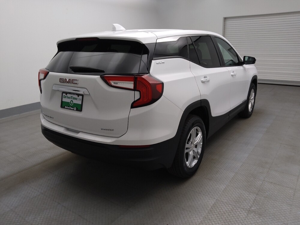 2024 GMC Terrain in Denver, CO 80012 - 18130352 8