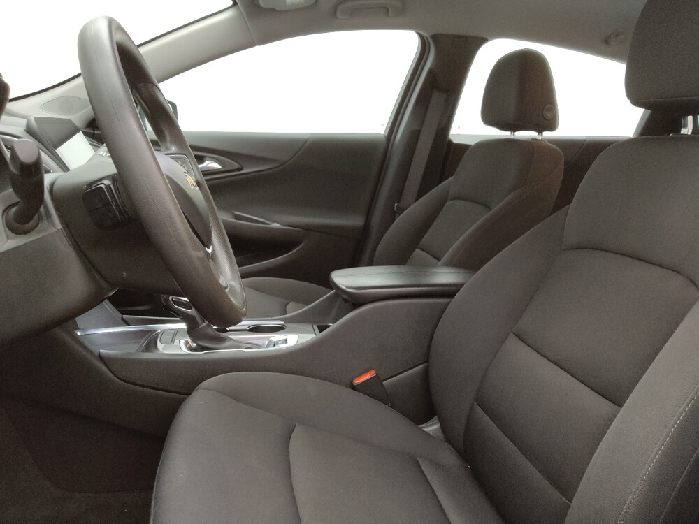 2022 Chevrolet Malibu in Denver, CO 80012 - 18130354 17