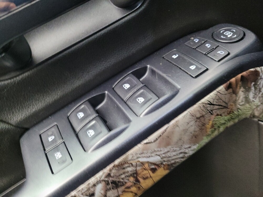 2016 Chevrolet Silverado 1500 in Memphis, TN 38115 - 18130359 27