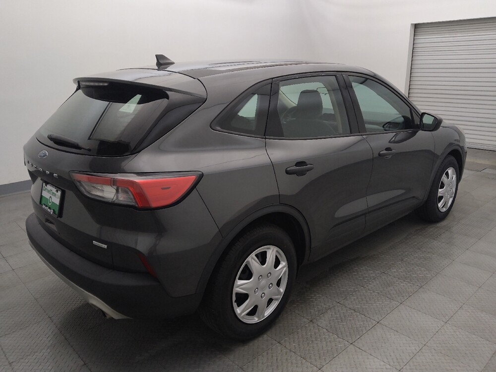 2020 Ford Escape in Houston, TX 77074 - 18130368 9