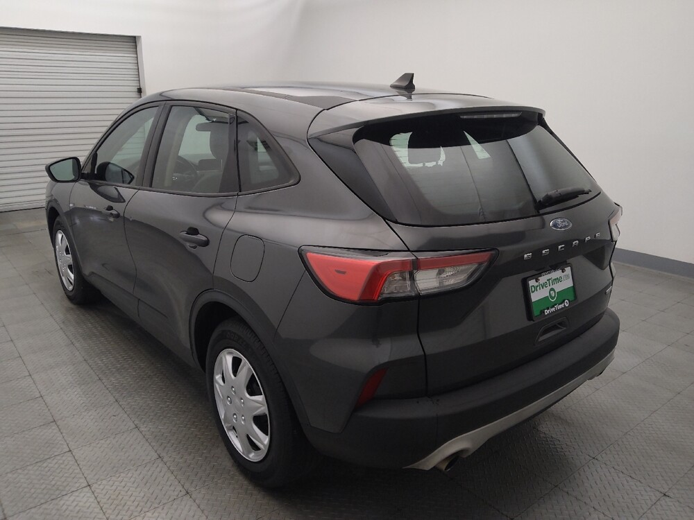 2020 Ford Escape in Houston, TX 77074 - 18130368 5