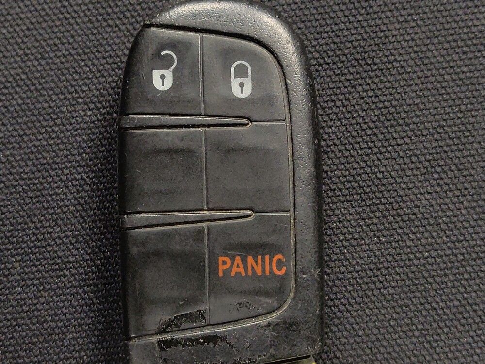 2018 Jeep Compass in Houston, TX 77034 - 18130370 32