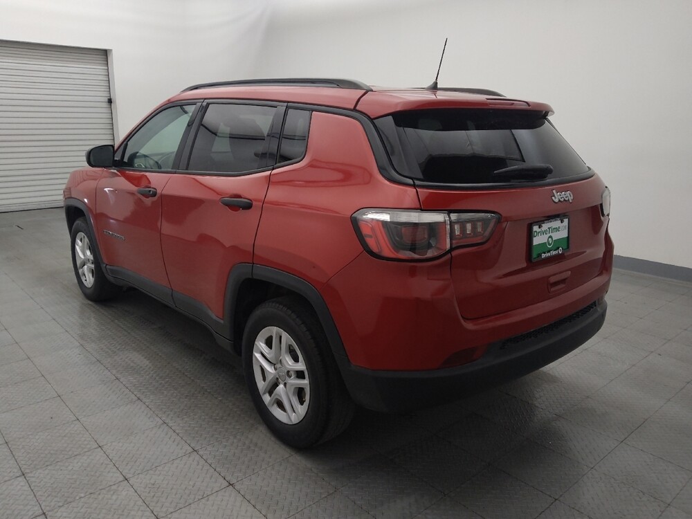 2018 Jeep Compass in Houston, TX 77034 - 18130370 5