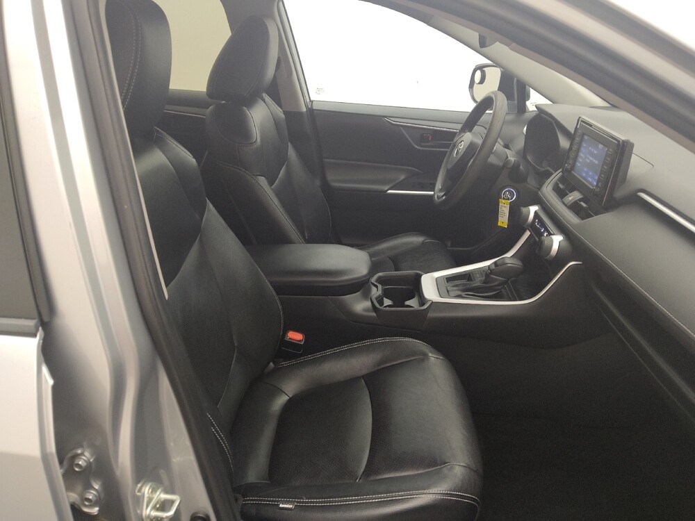 2019 Toyota RAV4 in Houston, TX 77034 - 18130372 21