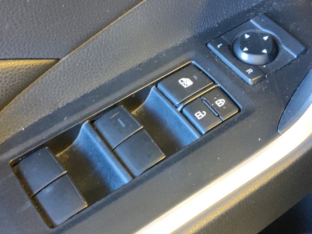 2019 Toyota RAV4 in Houston, TX 77034 - 18130372 27