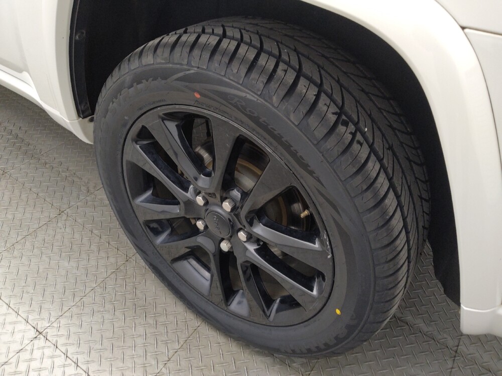 2017 Jeep Grand Cherokee in Houston, TX 77074 - 18130373 31