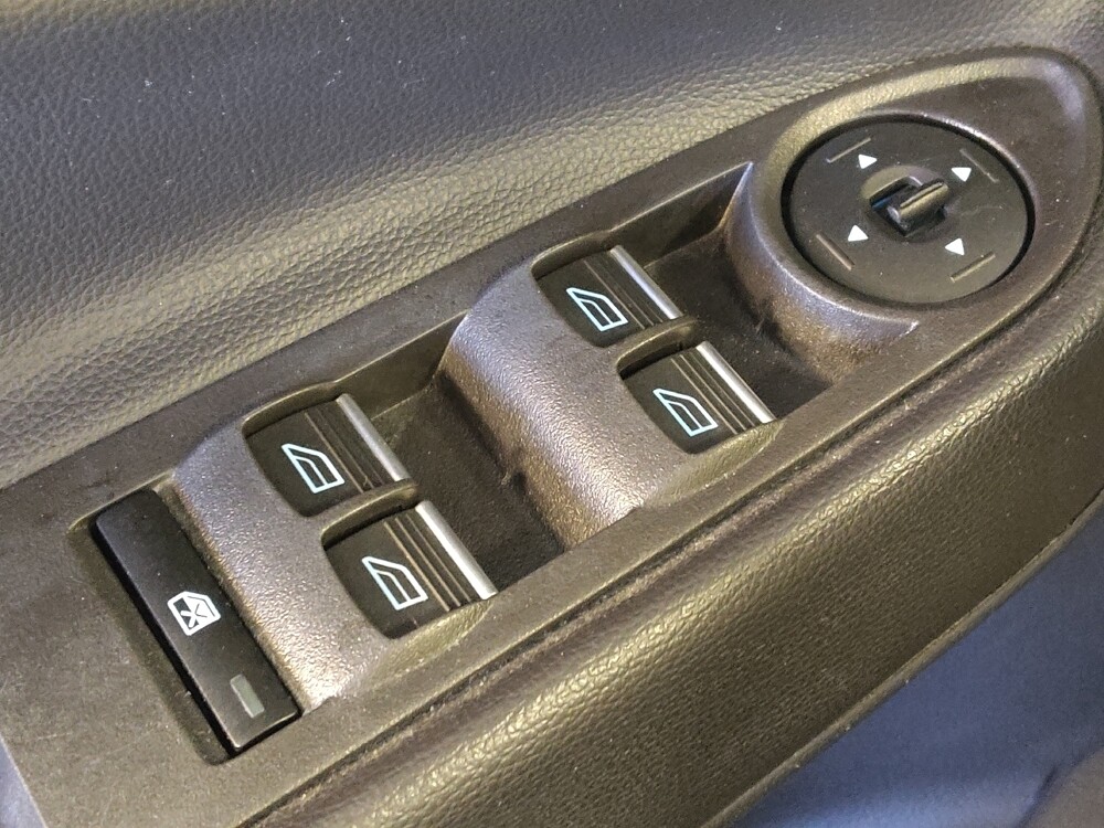 2019 Ford Escape in Houston, TX 77034 - 18130375 27