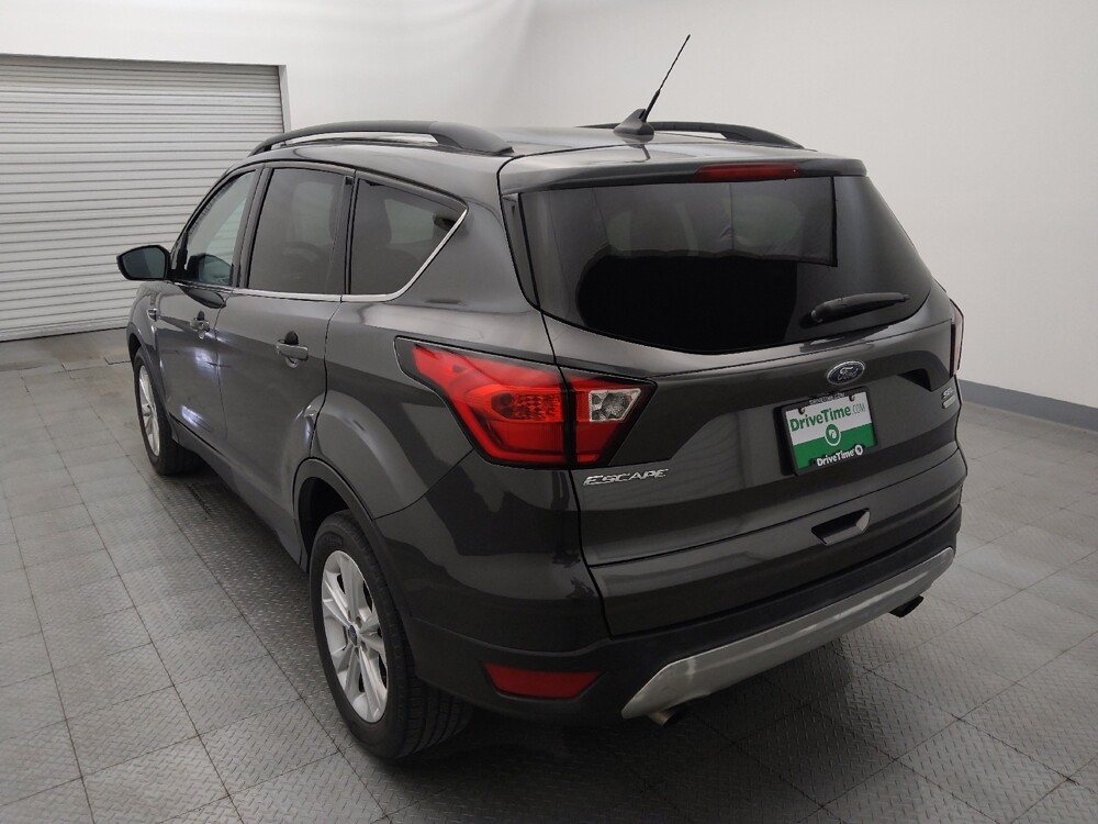 2019 Ford Escape in Houston, TX 77034 - 18130375 5