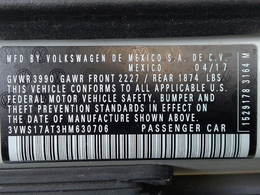 2017 Volkswagen Beetle in Houston, TX 77074 - 18130377 33