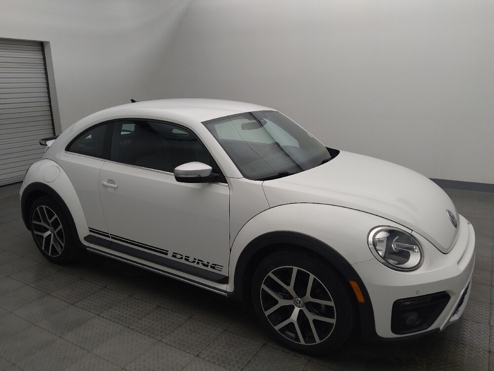 2017 Volkswagen Beetle in Houston, TX 77074 - 18130377 11
