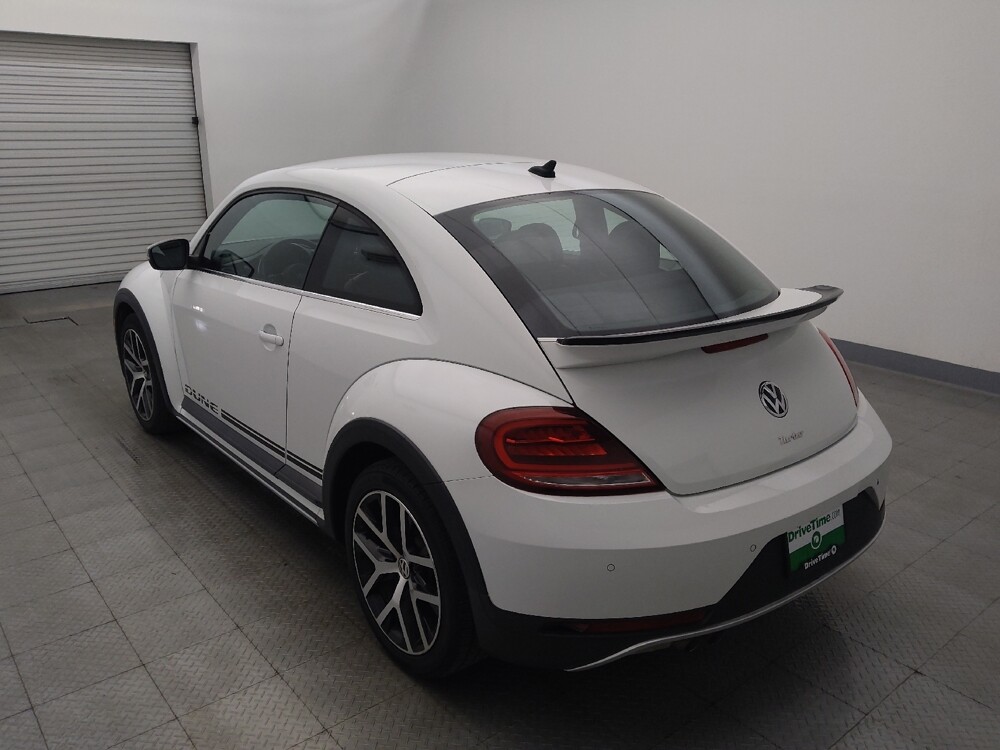 2017 Volkswagen Beetle in Houston, TX 77074 - 18130377 5