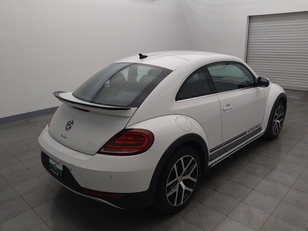 2017 Volkswagen Beetle in Houston, TX 77074 - 18130377 9