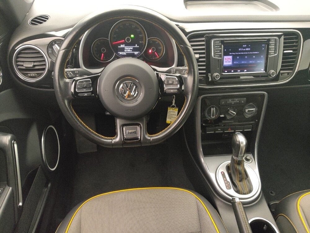 2017 Volkswagen Beetle in Houston, TX 77074 - 18130377 22