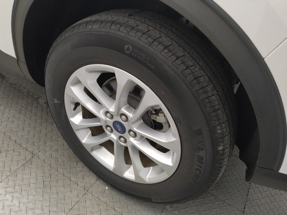 2022 Ford Escape in Houston, TX 77034 - 18130380 31