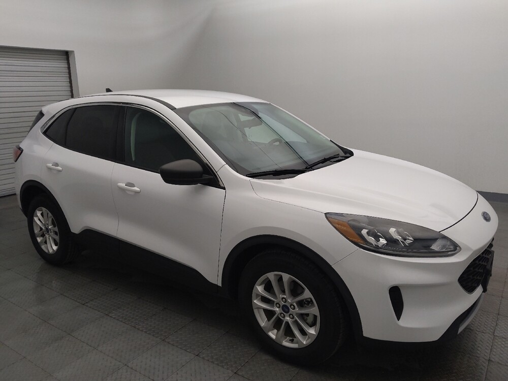 2022 Ford Escape in Houston, TX 77034 - 18130380 11