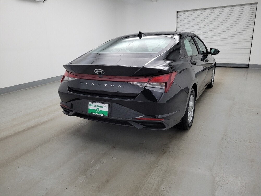 2023 Hyundai Elantra in Louisville, KY 40258 - 18130384 7