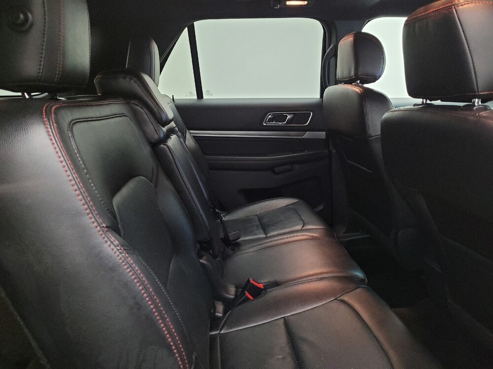 2017 Ford Explorer in Louisville, KY 40258 - 18130385 19