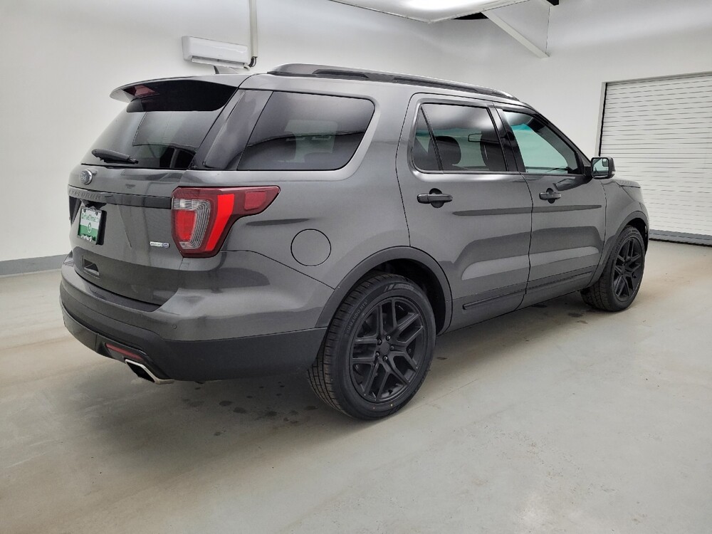 2017 Ford Explorer in Louisville, KY 40258 - 18130385 10