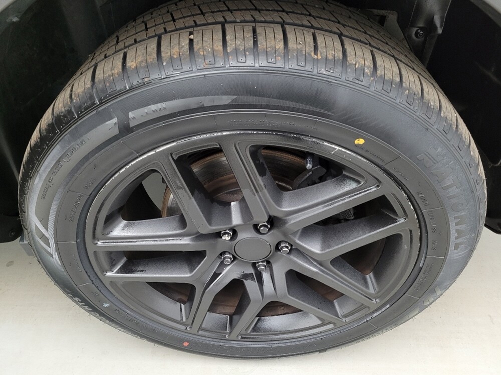 2017 Ford Explorer in Louisville, KY 40258 - 18130385 31