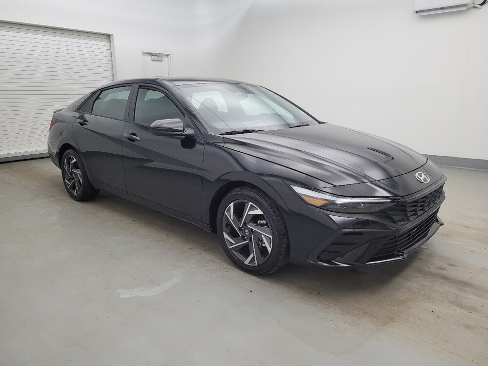2025 Hyundai Elantra in Maple Heights, OH 44137 - 18130386 11