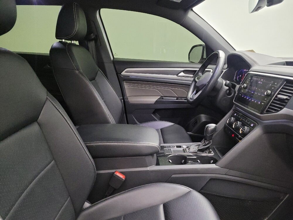 2021 Volkswagen Atlas in Columbus, OH 43228 - 18130389 21