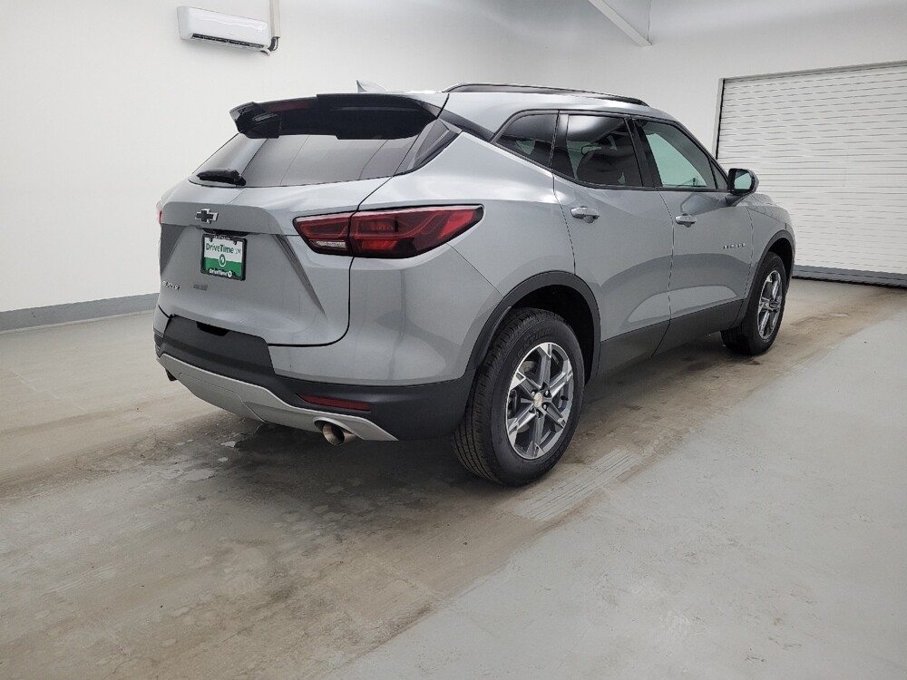 2024 Chevrolet Blazer in Louisville, KY 40258 - 18130390 9